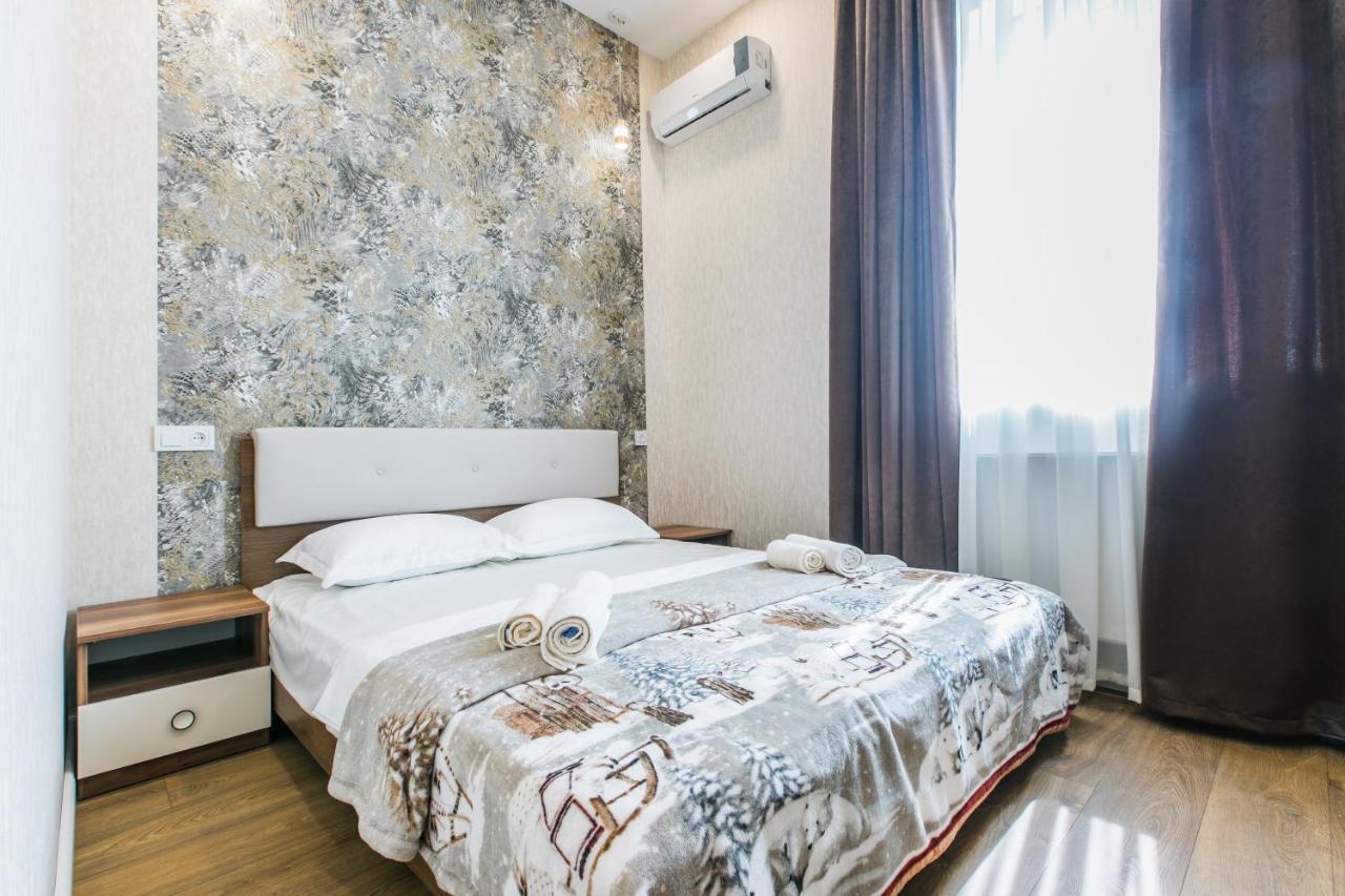 Sweet Home 6 Vip At Rustaveli Avenue Tbilisi Exterior photo